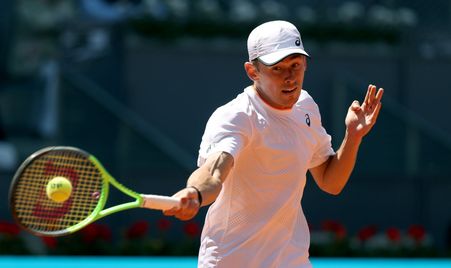 Eastbourne 2021 Final Sonego de Minaur