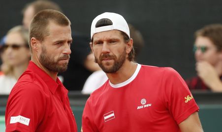 Kitzbuhel 2019 QF Marach Melzer v Nielsen Puetz