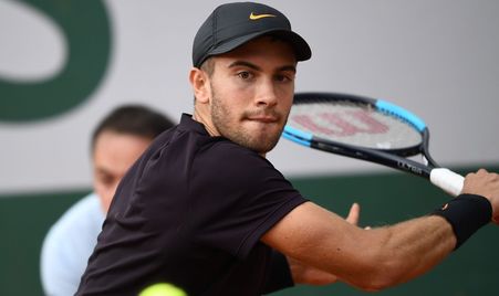 Halle 2019 R2 Coric Sousa