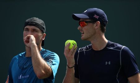 Rome 2017 R2 Murray Soares Isner Sock