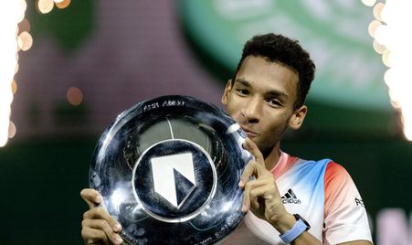 Auger-Aliassime Trophy