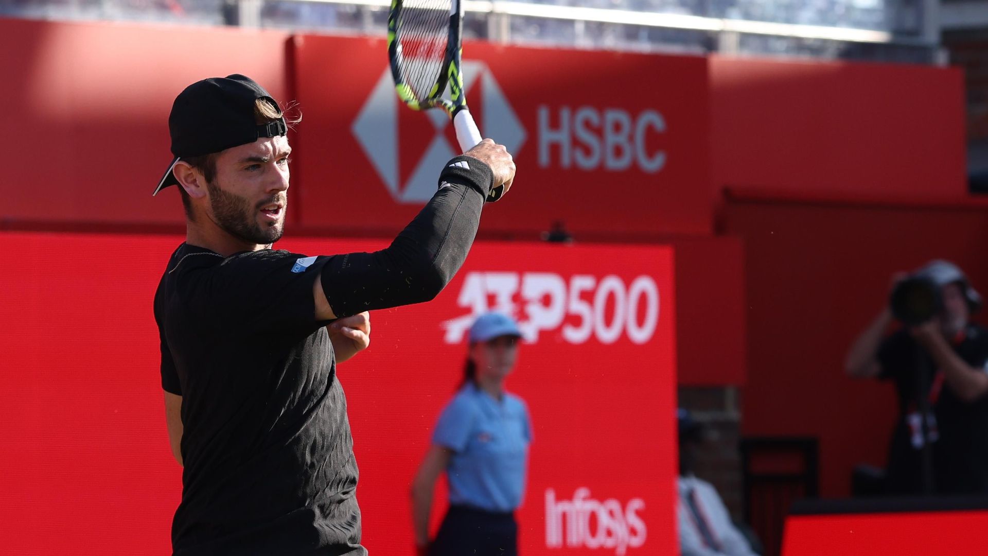 2025 Queen's Fearnley