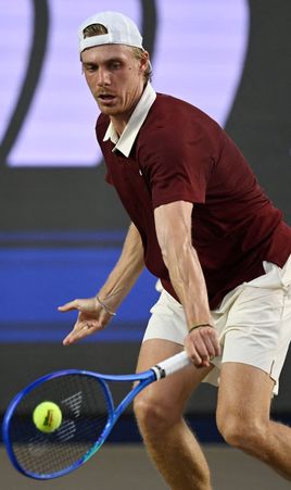 2025 Los Cabos Shapovalov