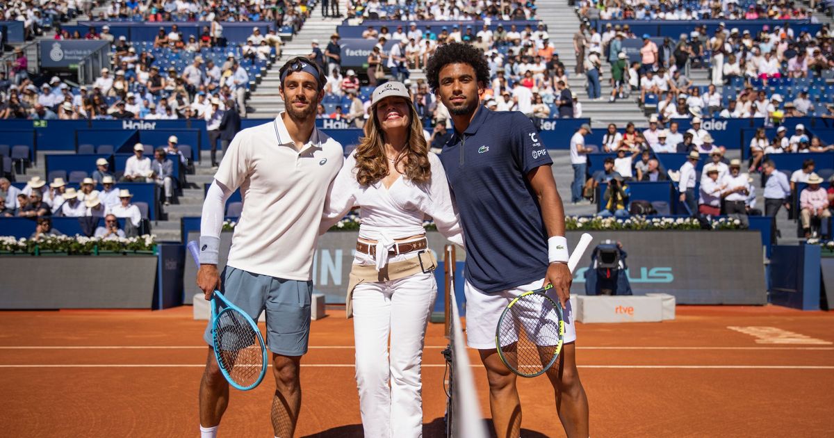 Lorenzo Musetti Battles in Barcelona Quarter-Finals