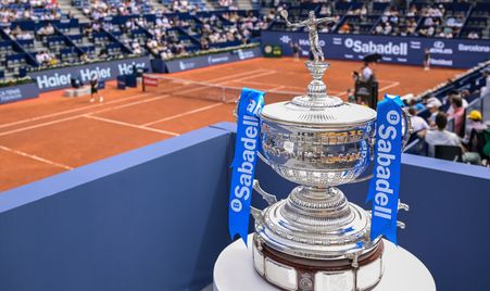 2026 Barcelona generic trophy